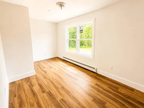 91 Berry Road Saco ME 04072