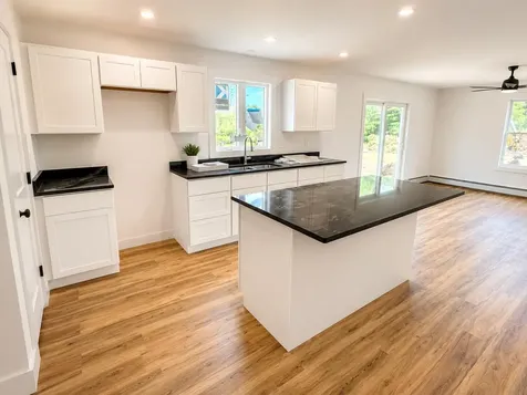 91 Berry Road Saco ME 04072