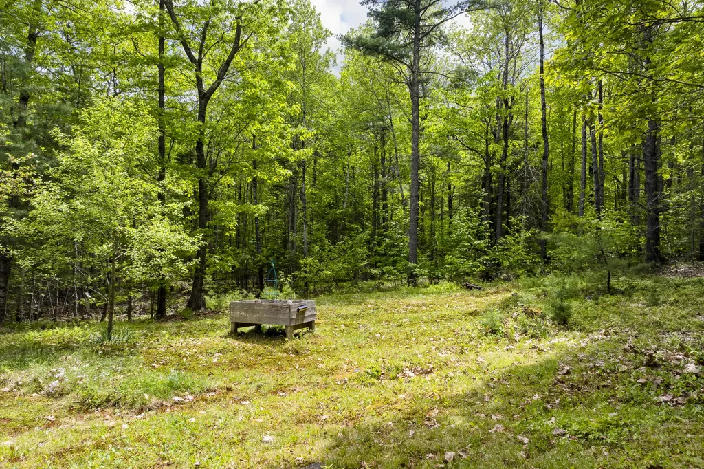 17 Eagle Lane Damariscotta ME 04543