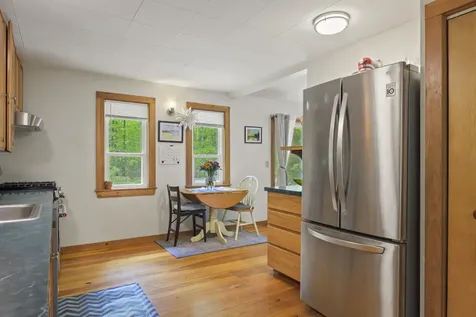 17 Eagle Lane Damariscotta ME 04543