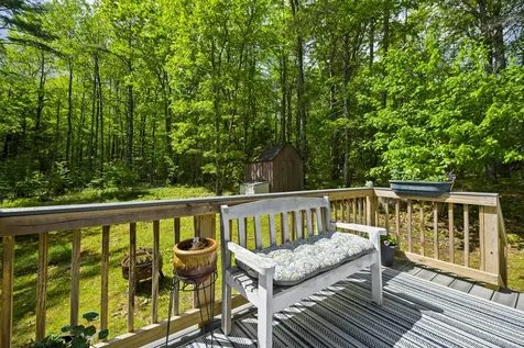 17 Eagle Lane Damariscotta ME 04543