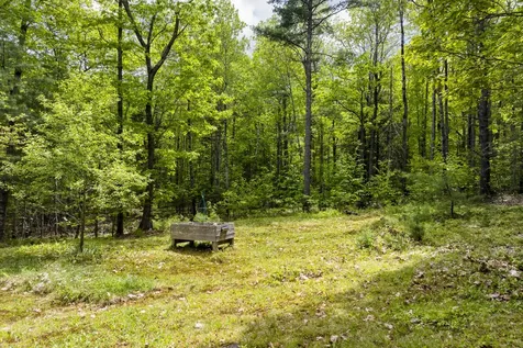 17 Eagle Lane Damariscotta ME 04543