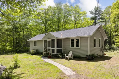 17 Eagle Lane Damariscotta ME 04543