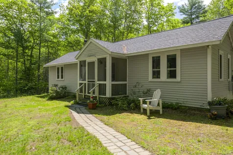 17 Eagle Lane Damariscotta ME 04543
