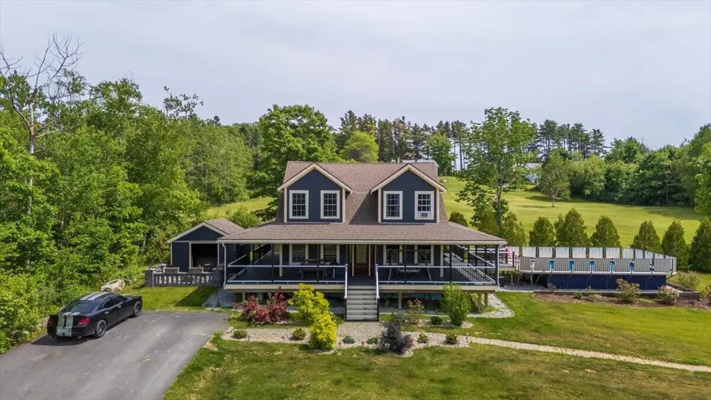 55 Mountain View Extension Rockland ME 04841