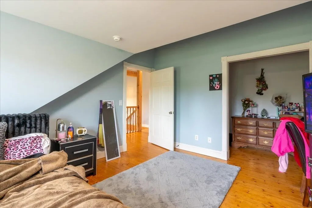 55 Mountain View Extension Rockland ME 04841
