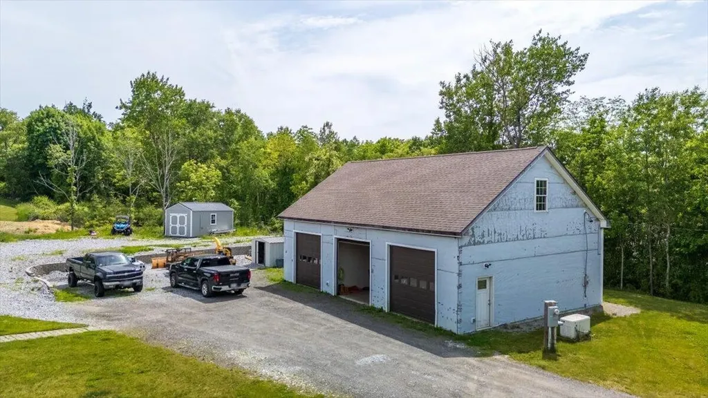 55 Mountain View Extension Rockland ME 04841