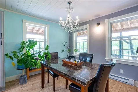 55 Mountain View Extension Rockland ME 04841