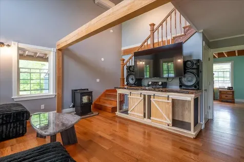 55 Mountain View Extension Rockland ME 04841