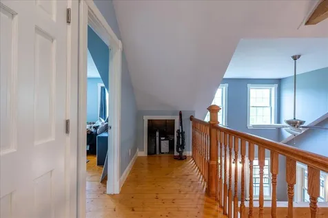 55 Mountain View Extension Rockland ME 04841