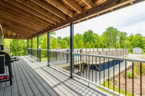 55 Mountain View Extension Rockland ME 04841
