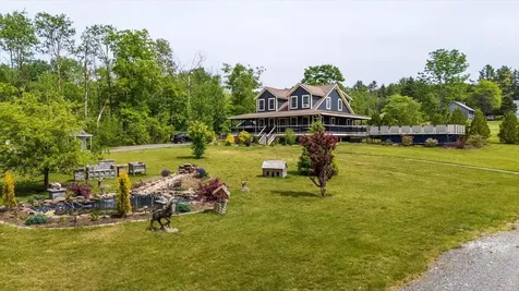 55 Mountain View Extension Rockland ME 04841