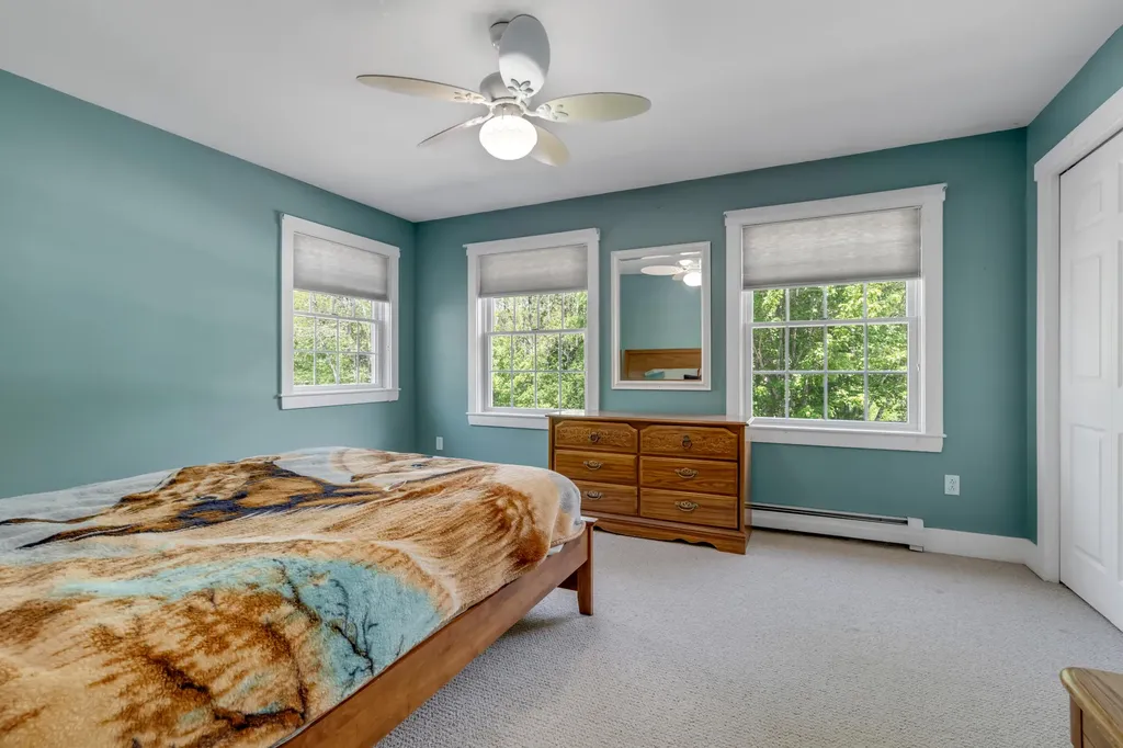 207 N Auburn Road Auburn ME 04210