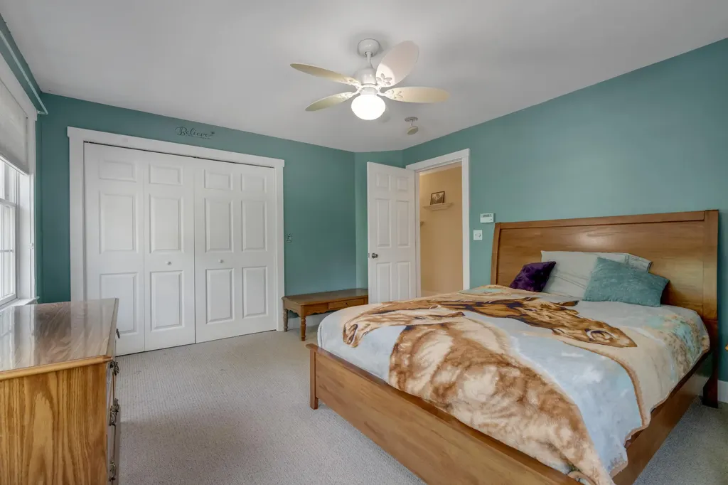 207 N Auburn Road Auburn ME 04210