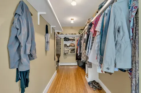 207 N Auburn Road Auburn ME 04210