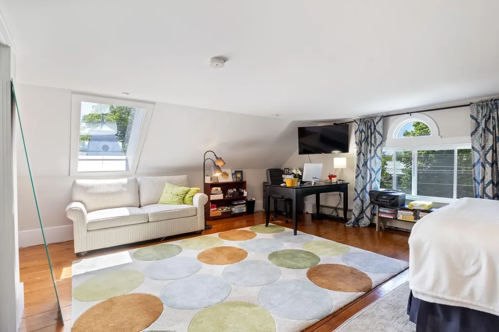 61 Fletcher Street Kennebunk ME 04043