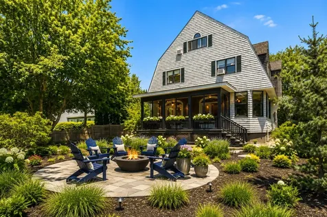 61 Fletcher Street Kennebunk ME 04043