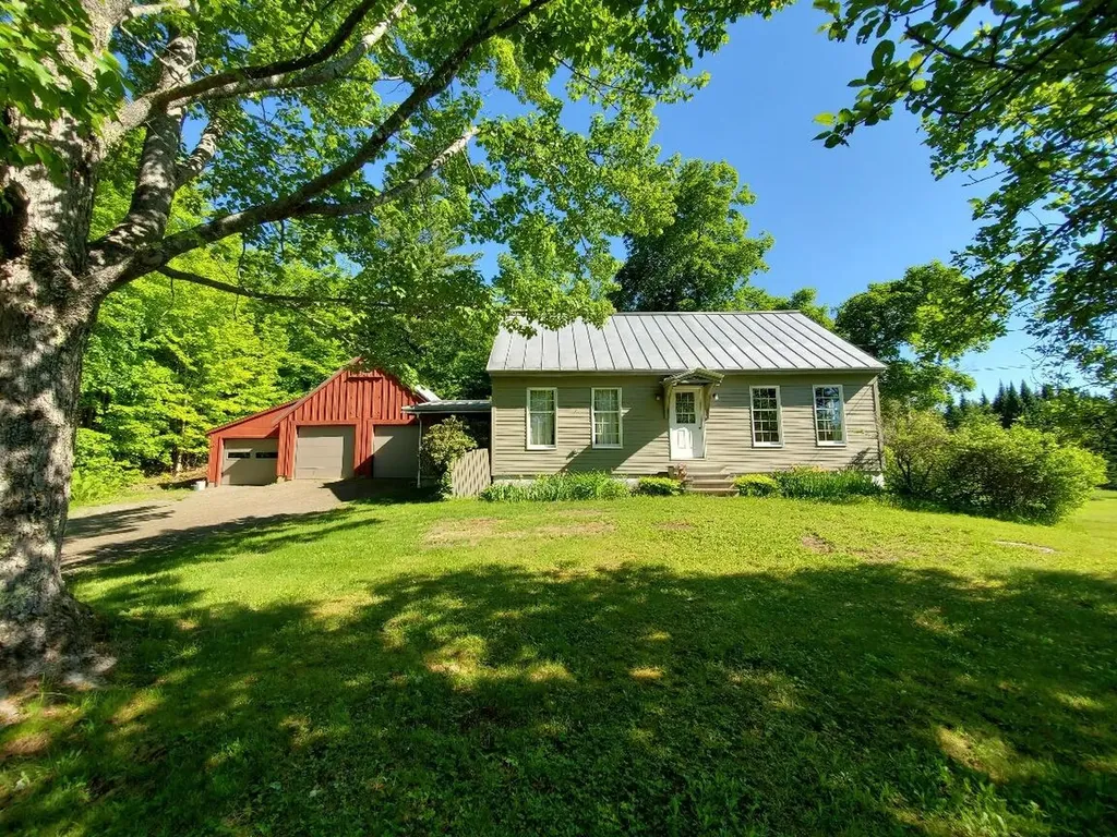 92 Huff Road Cornville ME 04976