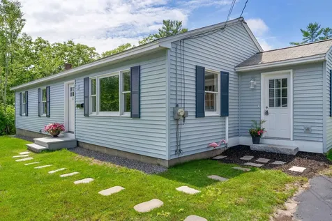 167 Rowe Avenue Portland ME 04102