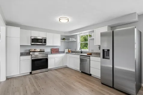 167 Rowe Avenue Portland ME 04102