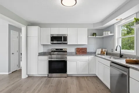 167 Rowe Avenue Portland ME 04102