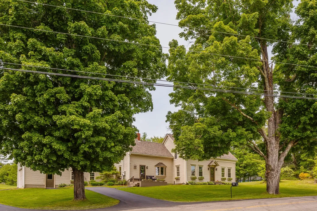 840 Wottons Mill Road Warren ME 04864