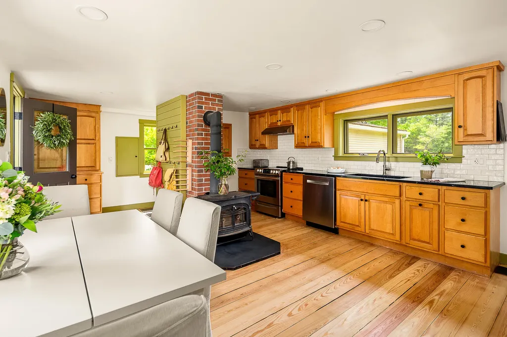 840 Wottons Mill Road Warren ME 04864