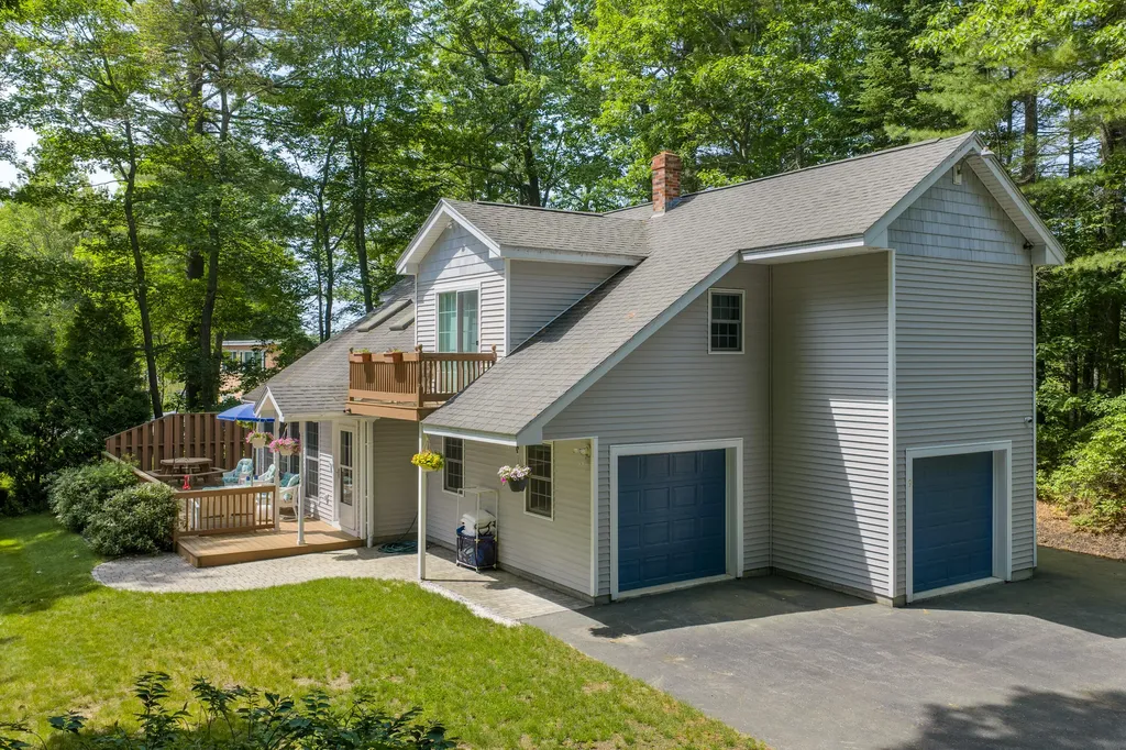 9 Pride Lane Windham ME 04062