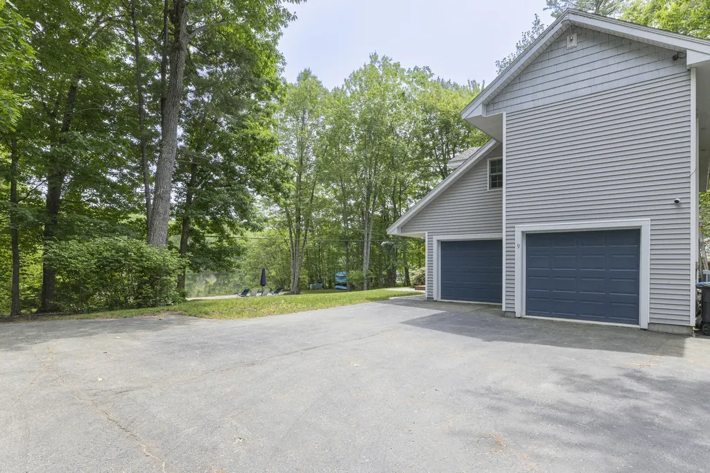 9 Pride Lane Windham ME 04062