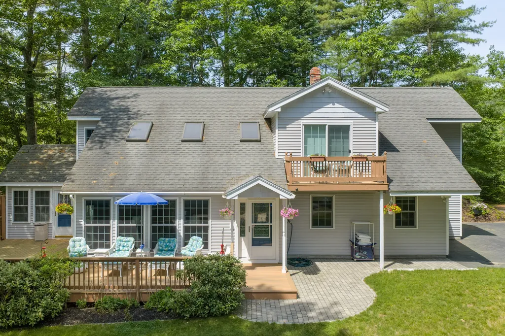 9 Pride Lane Windham ME 04062
