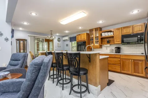 9 Pride Lane Windham ME 04062