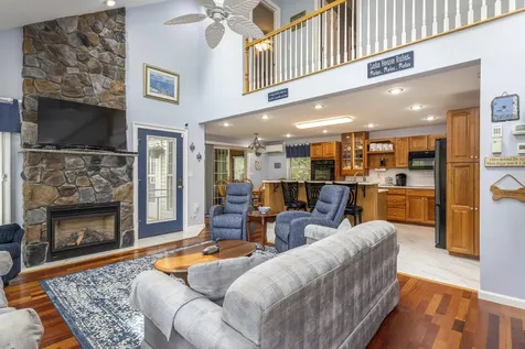 9 Pride Lane Windham ME 04062