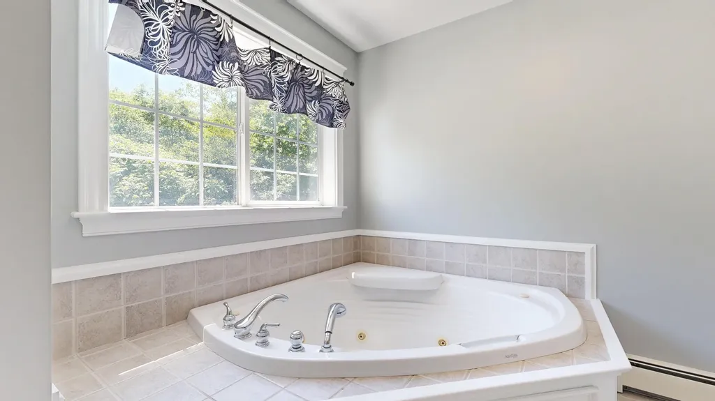 334 Broadturn Road Scarborough ME 04074