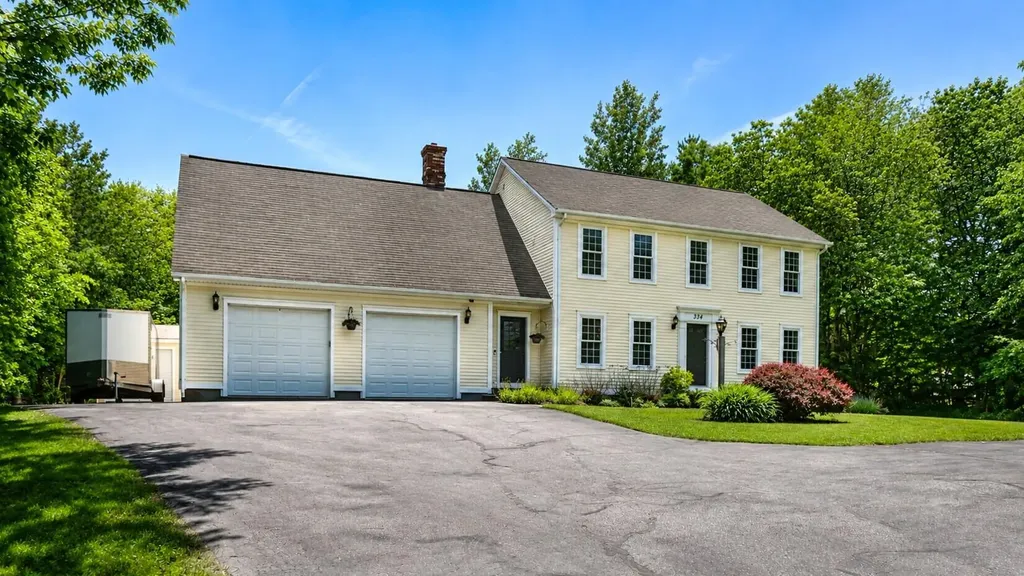 334 Broadturn Road Scarborough ME 04074
