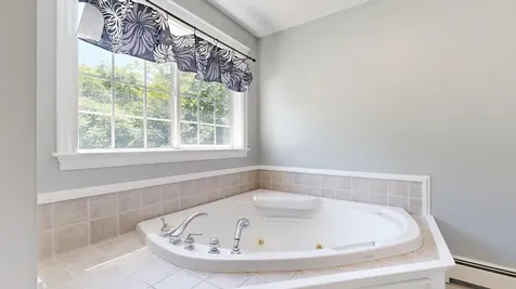 334 Broadturn Road Scarborough ME 04074