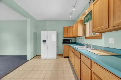 24 Park Street Milo ME 04463