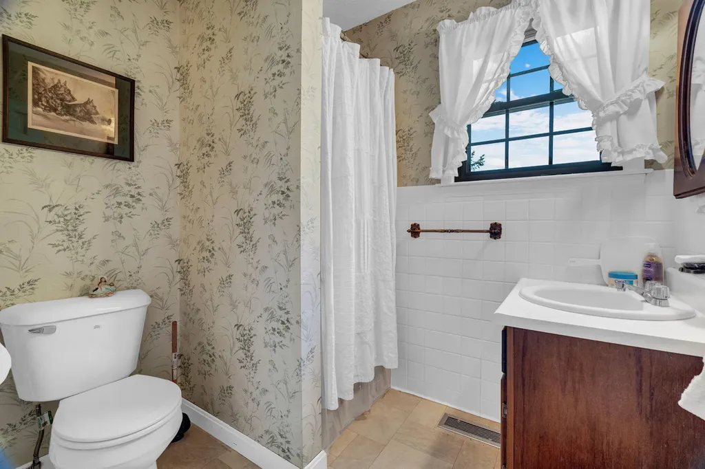 171 Jarvis Gore Drive Eddington ME 04428