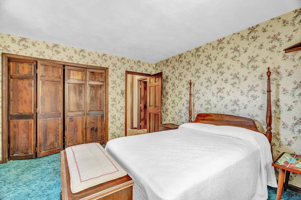 171 Jarvis Gore Drive Eddington ME 04428