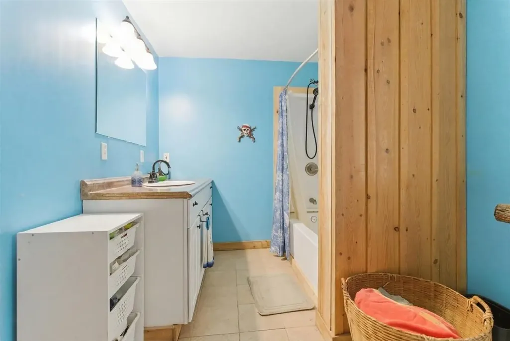 139 Lloyd Road Anson ME 04911