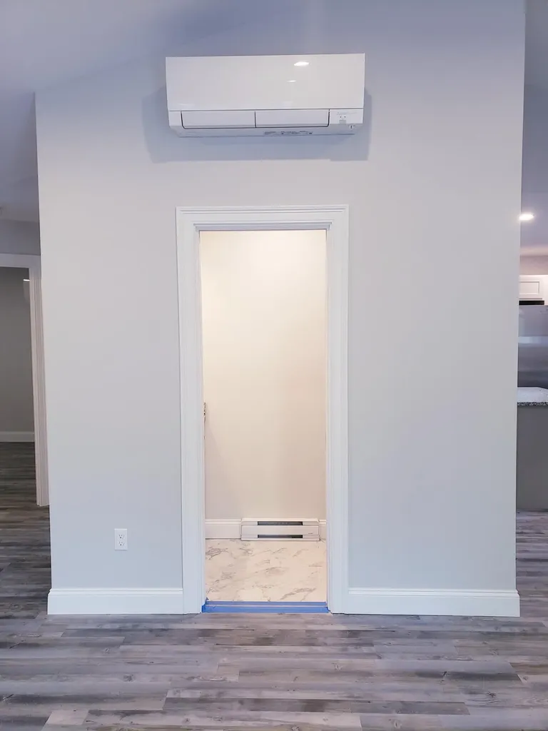 5 Heritage Way Saco ME 04072