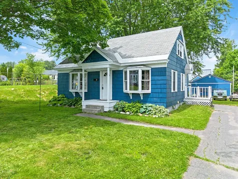 29 Sterling Street Waterville ME 04901