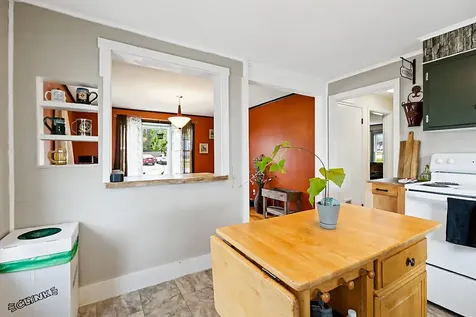29 Sterling Street Waterville ME 04901