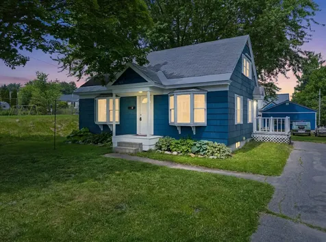 29 Sterling Street Waterville ME 04901