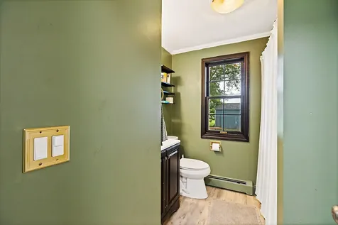 29 Sterling Street Waterville ME 04901