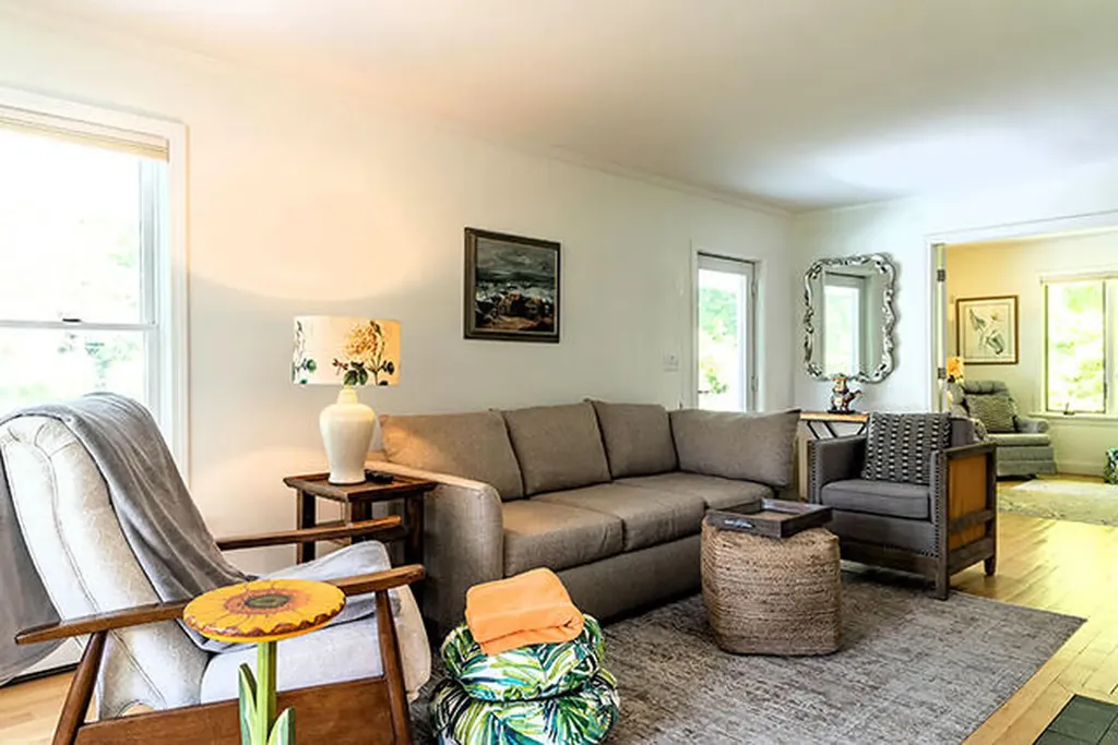 8 N Lewis Avenue Camden ME 04843
