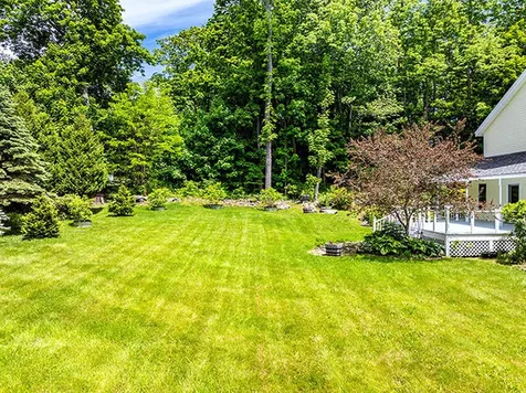 8 N Lewis Avenue Camden ME 04843