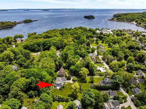8 N Lewis Avenue Camden ME 04843