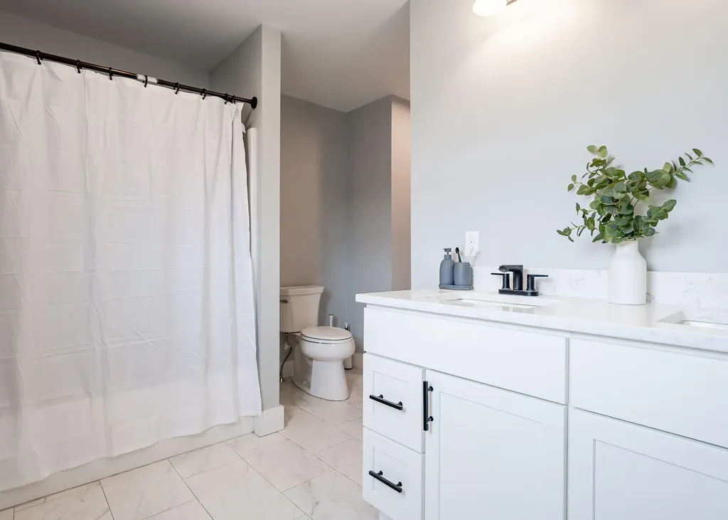 38 Enterprise Drive Brunswick ME 04011