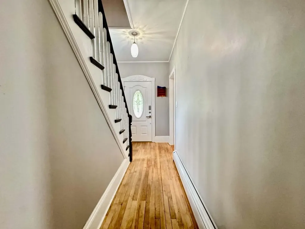 66 Harvard Street Auburn ME 04210