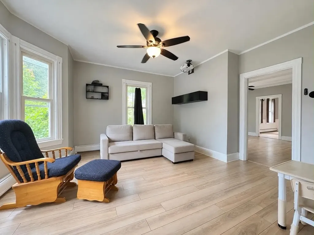 66 Harvard Street Auburn ME 04210